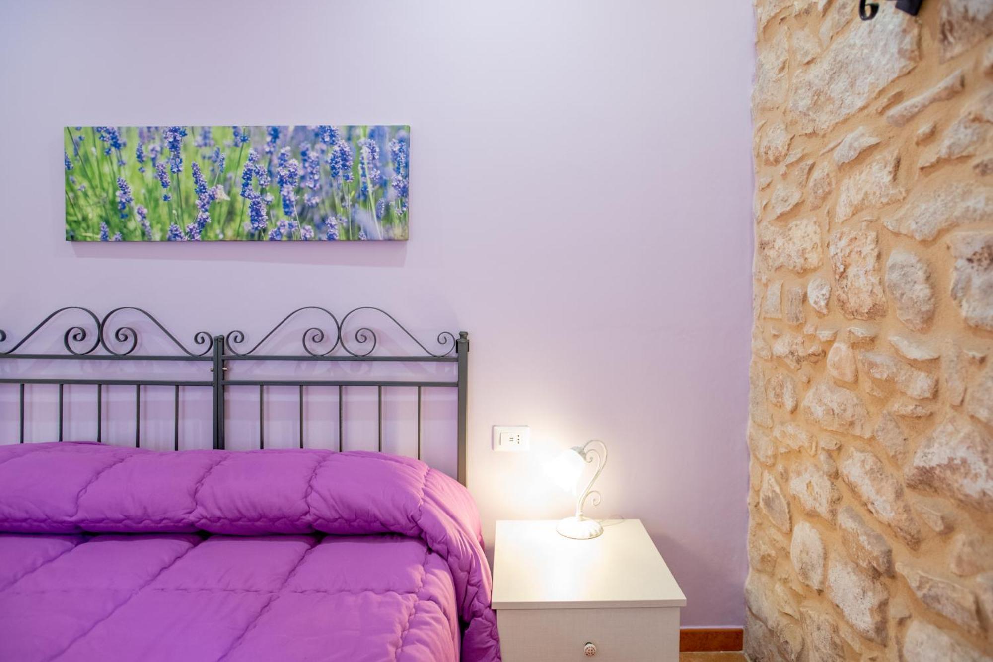 ラグーザ Borgo Monachella Bed & Breakfast 部屋 写真