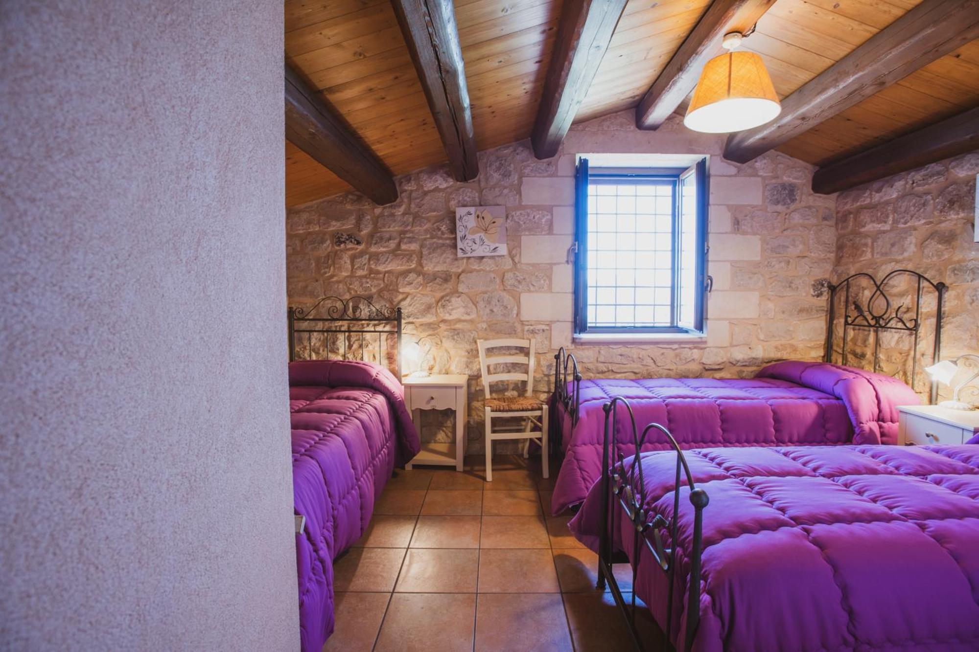 ラグーザ Borgo Monachella Bed & Breakfast 部屋 写真