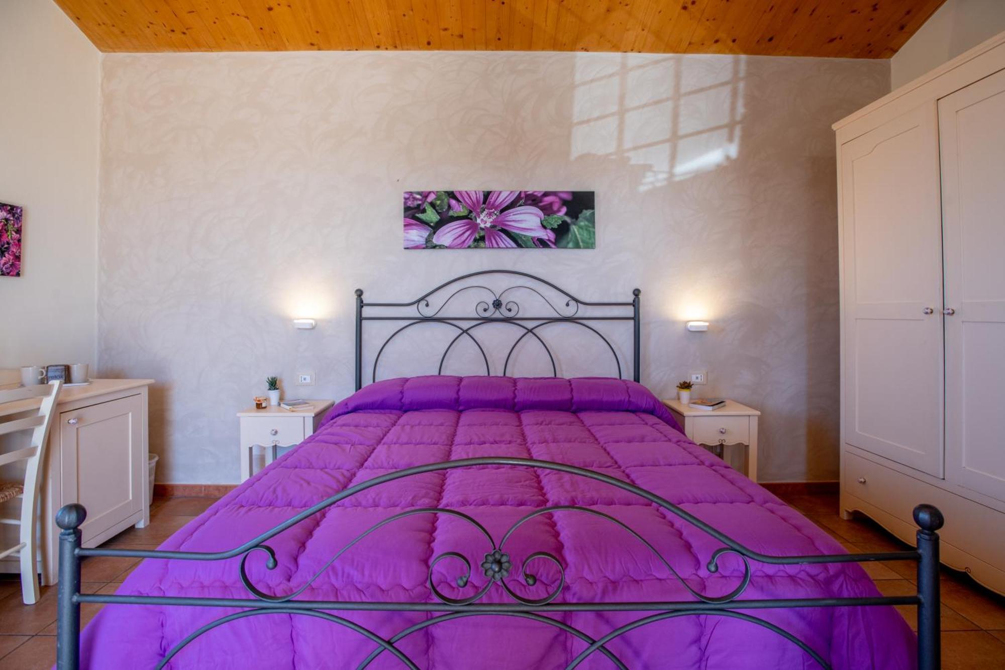 ラグーザ Borgo Monachella Bed & Breakfast 部屋 写真